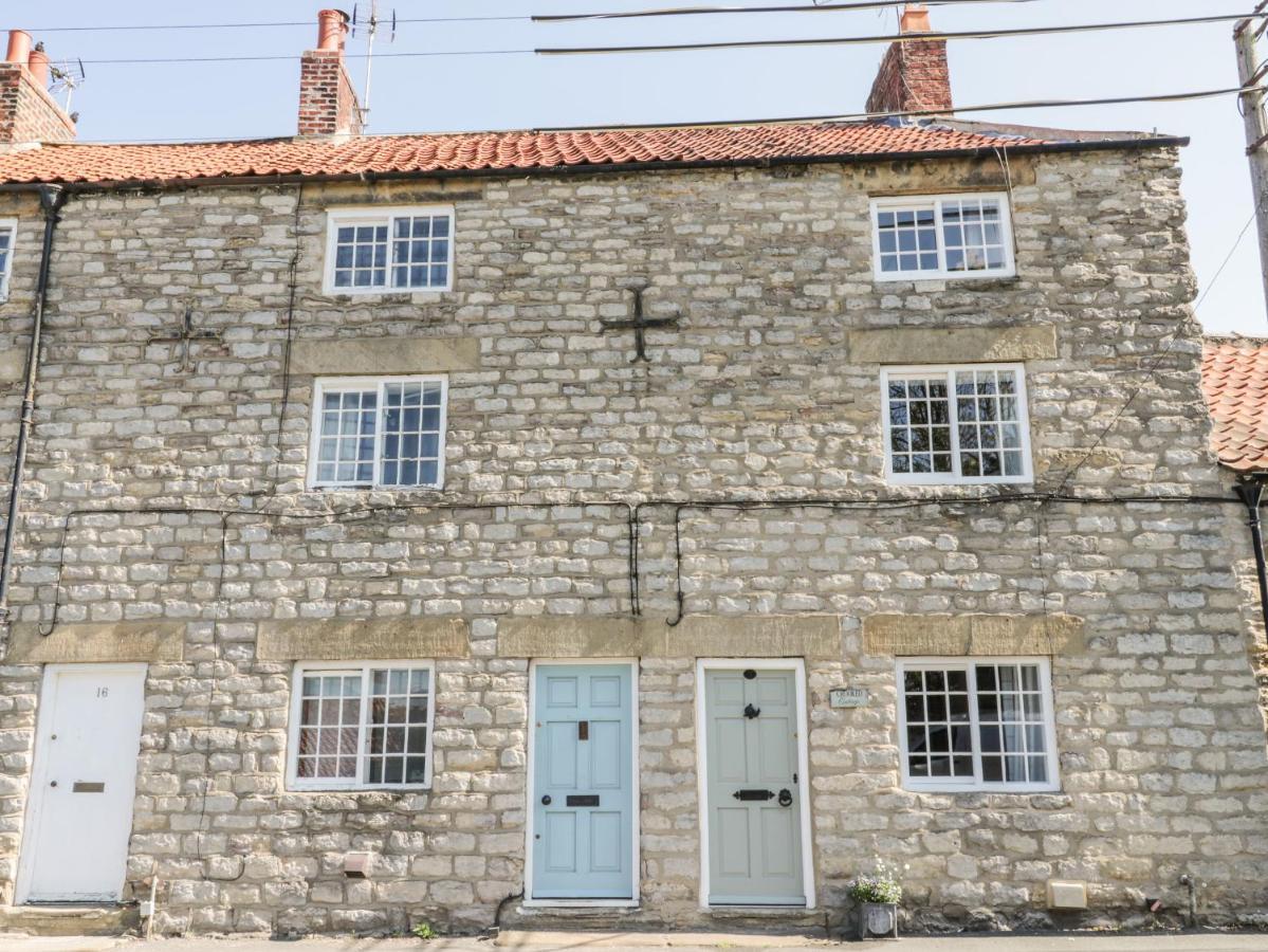 Crooked Cottage Kirkbymoorside Exterior photo